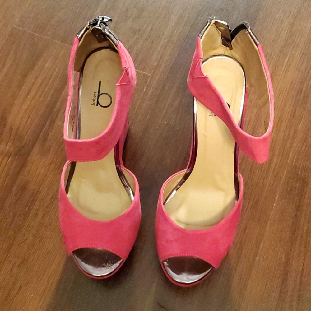 Size 7 Wedges